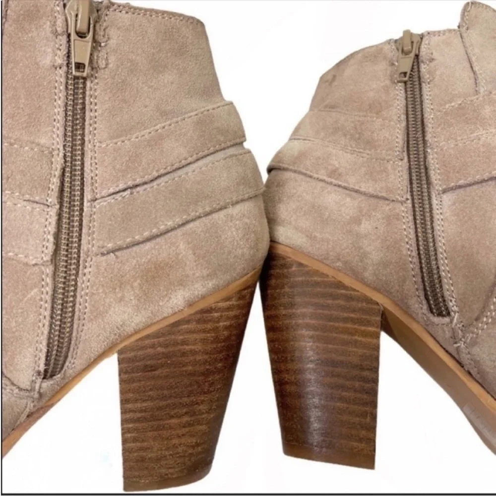 SOLE SOCIETY Rumi Taupe Suede Leather Booties size 8 - Picture 2 of 13